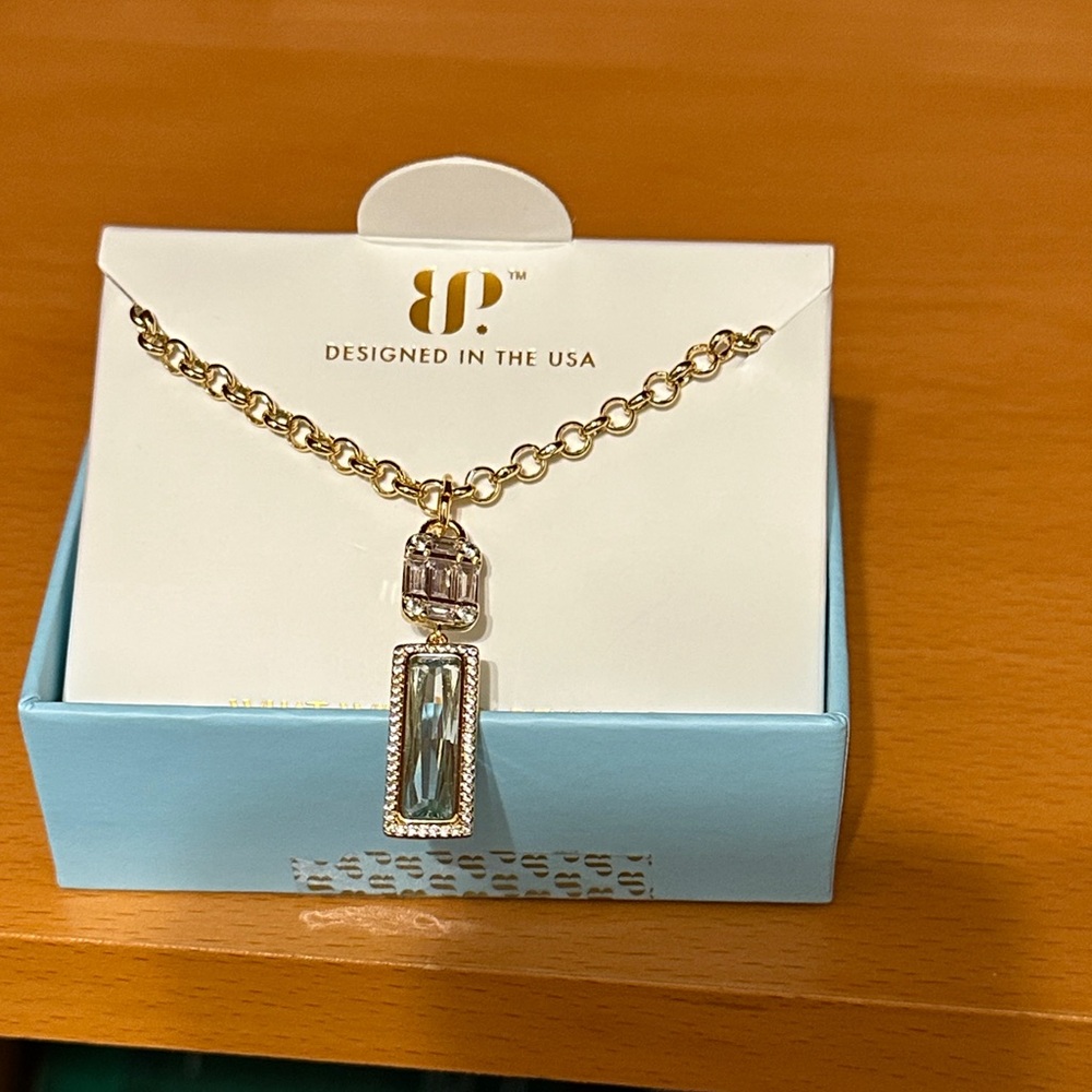 Bomb party March 2026 - Elegant Gold and Blue Pendant Necklace
